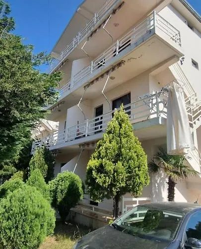 Apartment Roan *