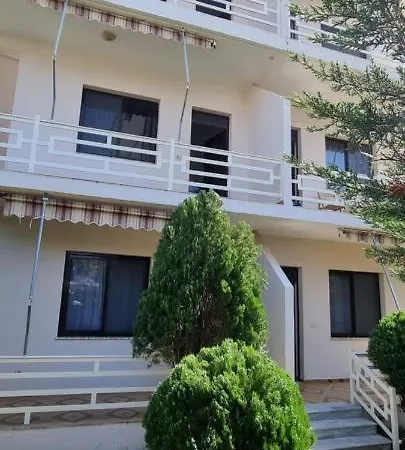 Roan * Velipojë